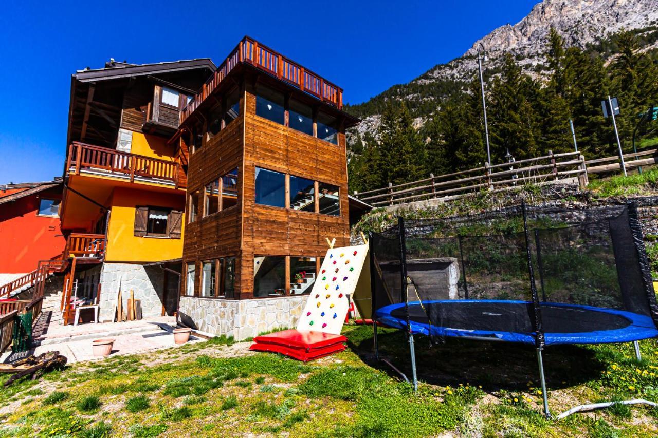 Hotel Al Foiron Claviere Exteriör bild